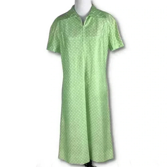 Vintage house dress green white polka dot popover 60s 70s vintage